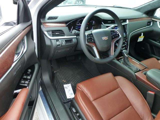 2017 Cadillac XTS Luxury 4dr Sedan